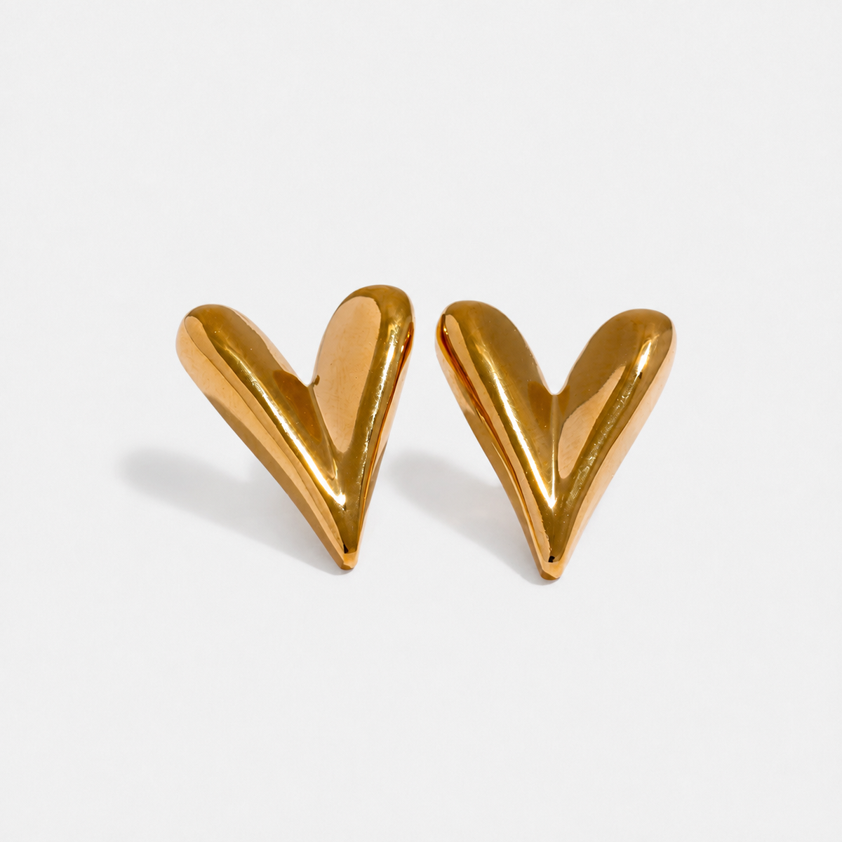 Wandering Heart Drop Earrings — Gold