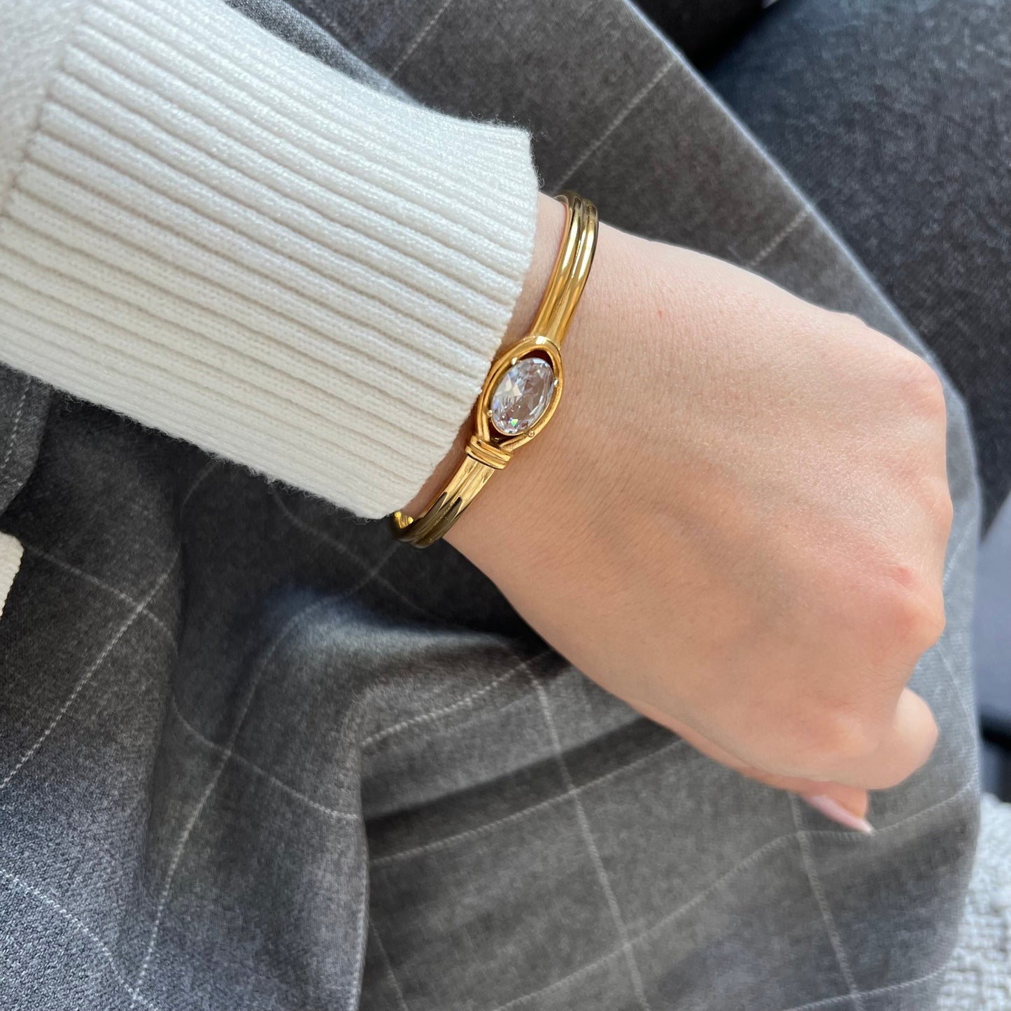 Elysian - Oval Crystal Gold Cuff Bracelet