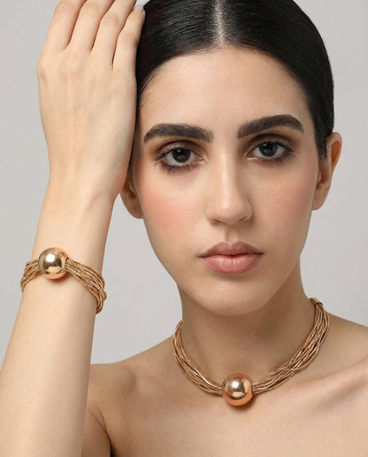 Statement gold layered necklace for everyday wear