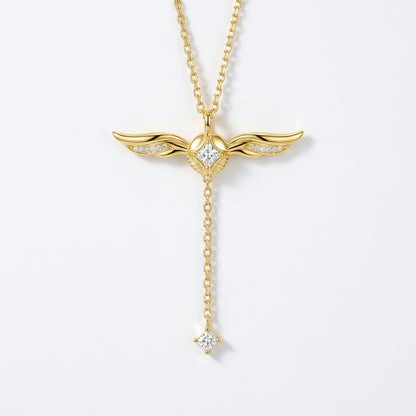 Gold-plated lariat necklace with winged cubic zirconia pendant, close-up – Ravyena