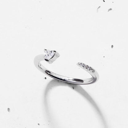 Ravyena Dainty Heart Open Ring in platinum — hypoallergenic open band ring
