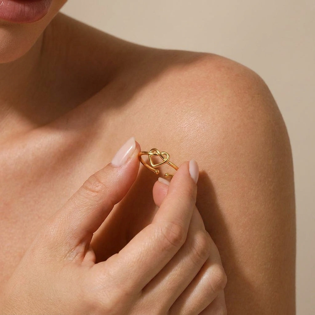 Knot ring variation, polished gold finish