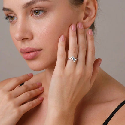 Sterling silver ring with sparkling zirconia stones