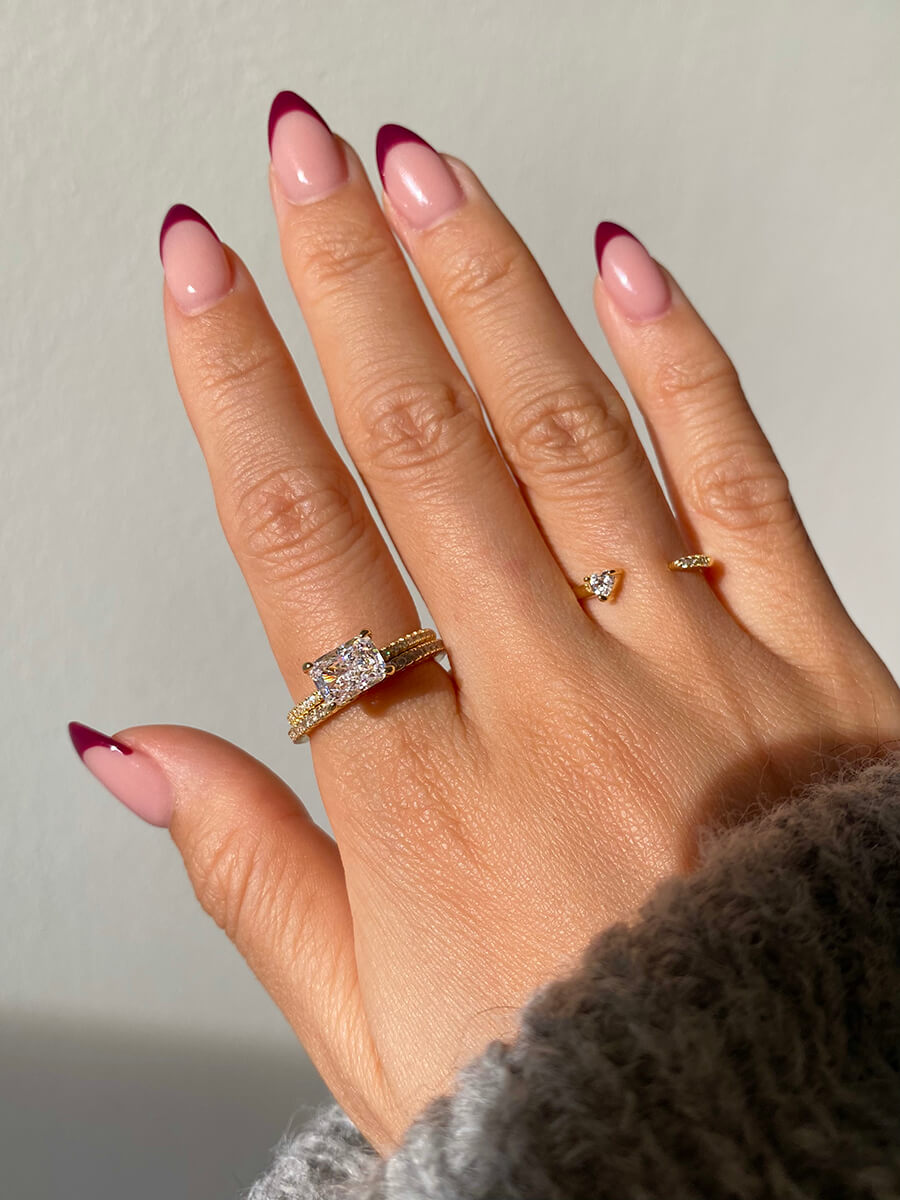 Ravyena Dainty Heart Open Ring close-up — heart motif with AAA+ cubic zirconia