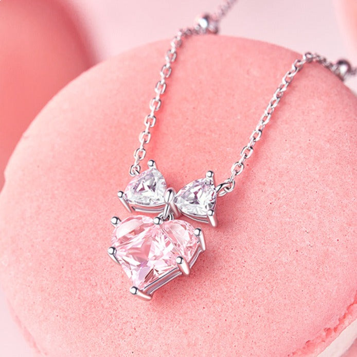 Princess bow heart necklace, refined finish