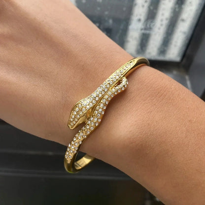 Polished gold twisted cuff bracelet in 316L stainless steel