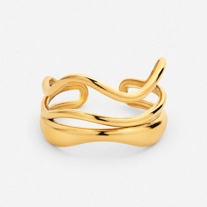 Tyra ring in polished gold finish