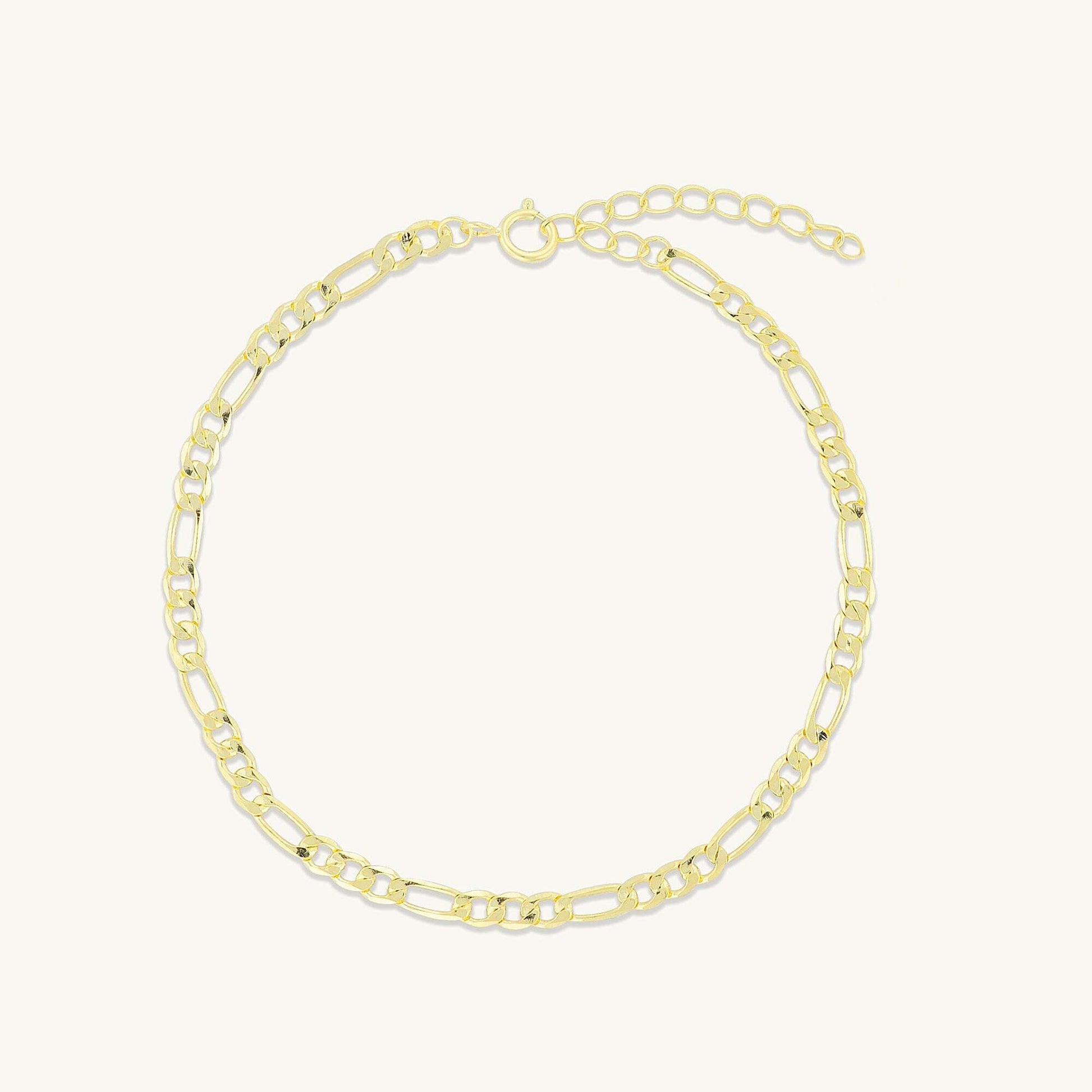 Classic figaro chain bracelet in polished gold finish