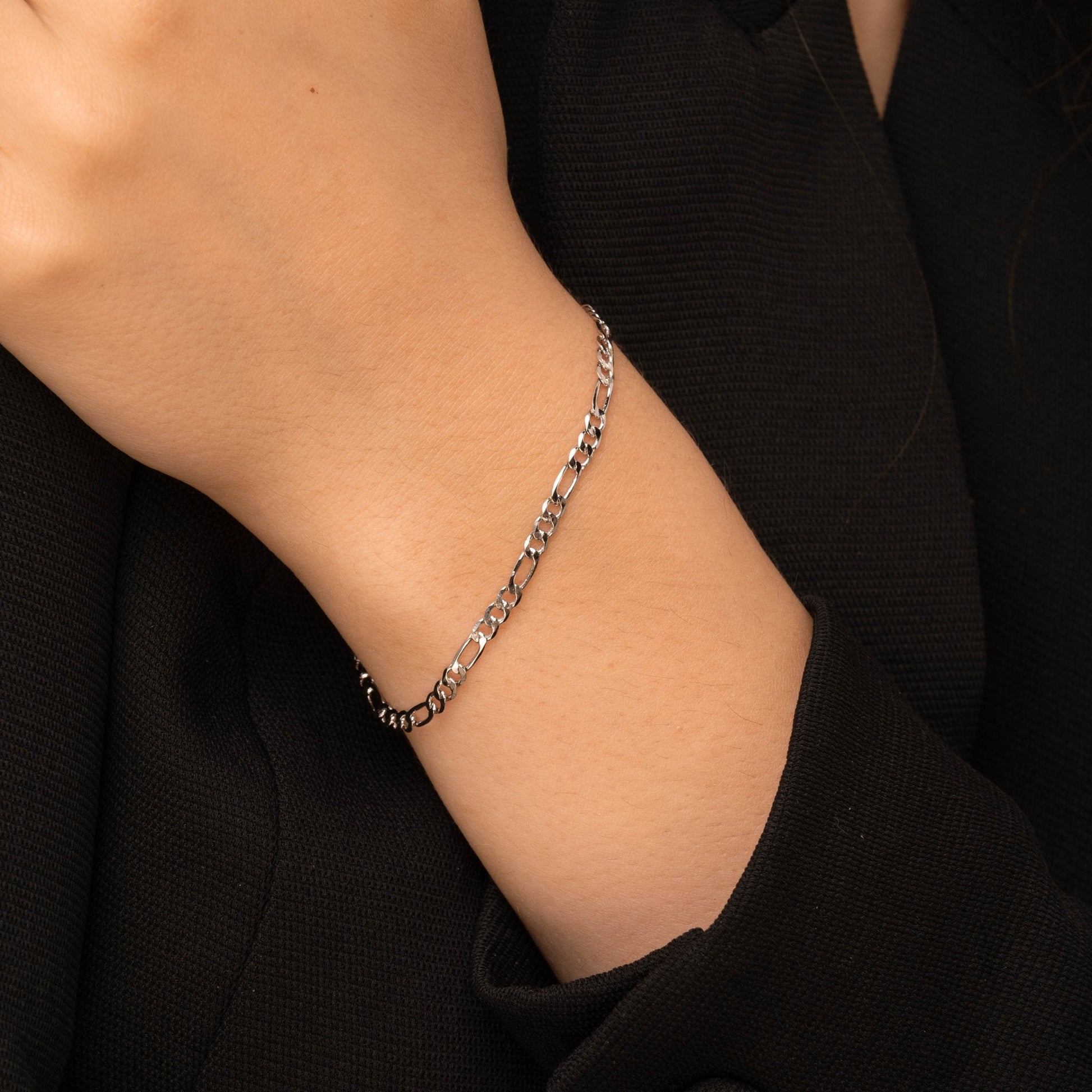 Gold figaro bracelet, refined everyday jewellery