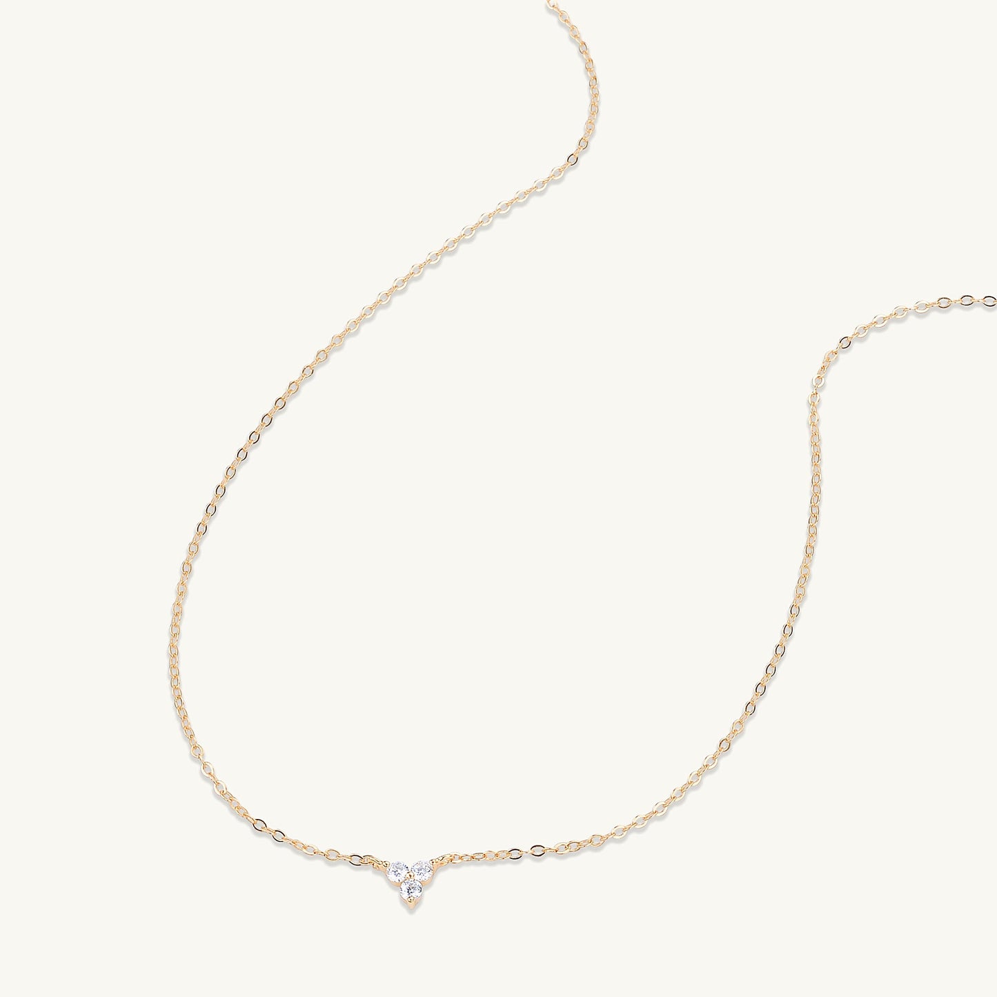 Lotus sapphire necklace alternative angle