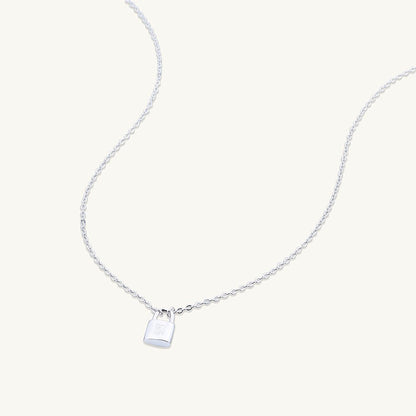 Padlock letter pendant variation L in gold vermeil
