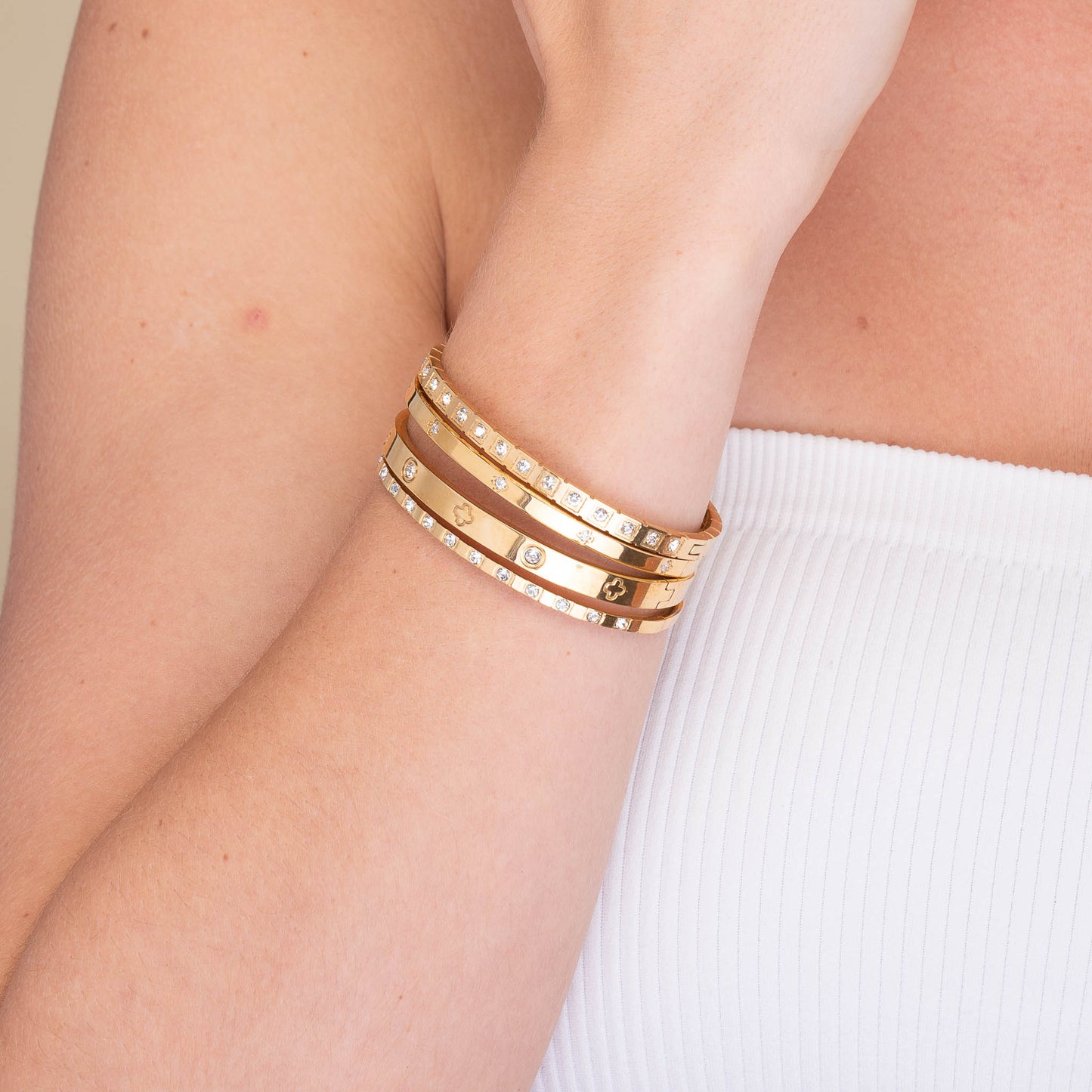 Close-up of clover zirconia bangle detail