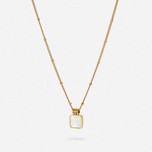 Lucienne pearl necklace, romantic gold finish